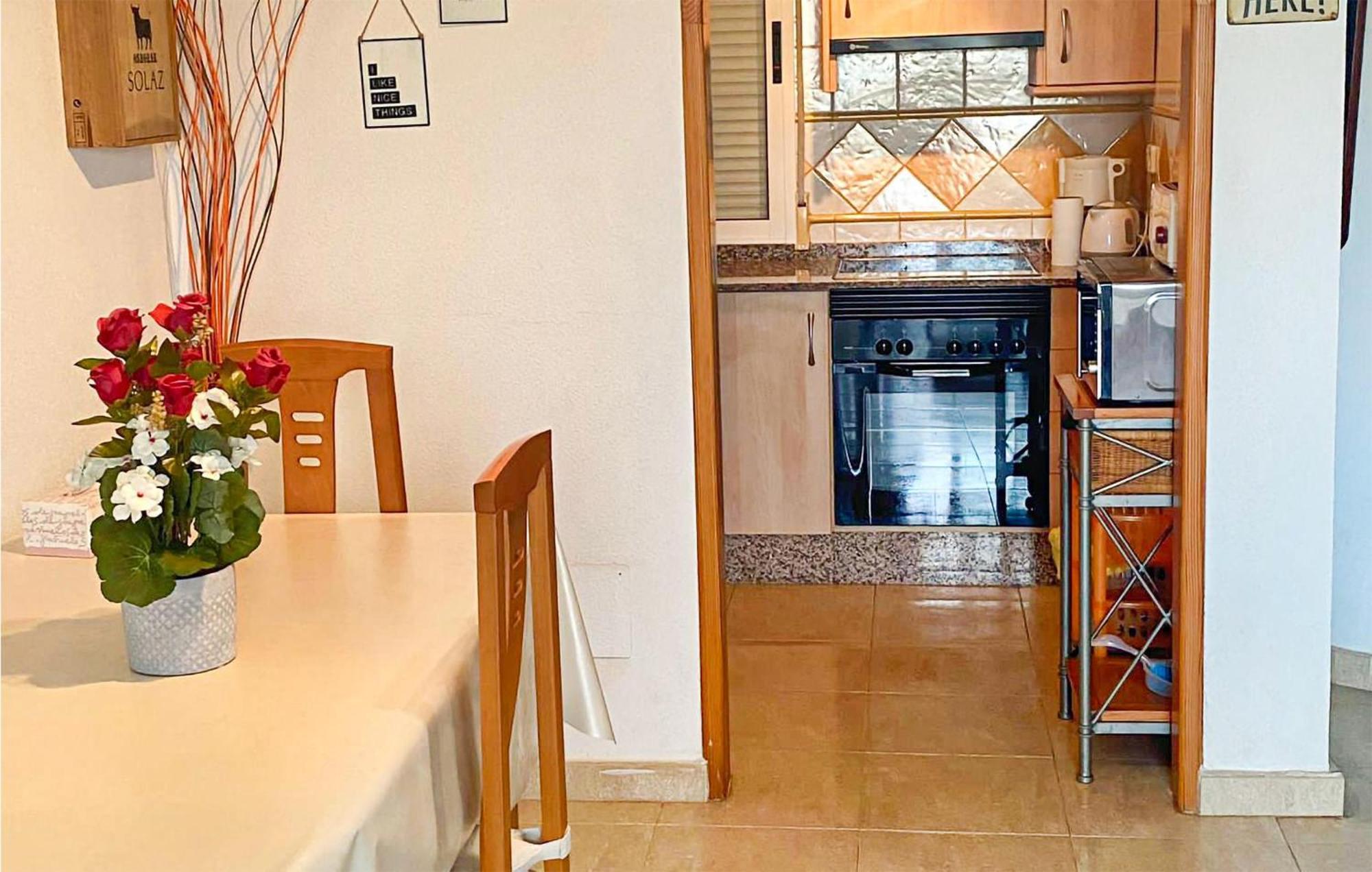 Cozy Apartment In Los Alcazares With Wifi Kültér fotó